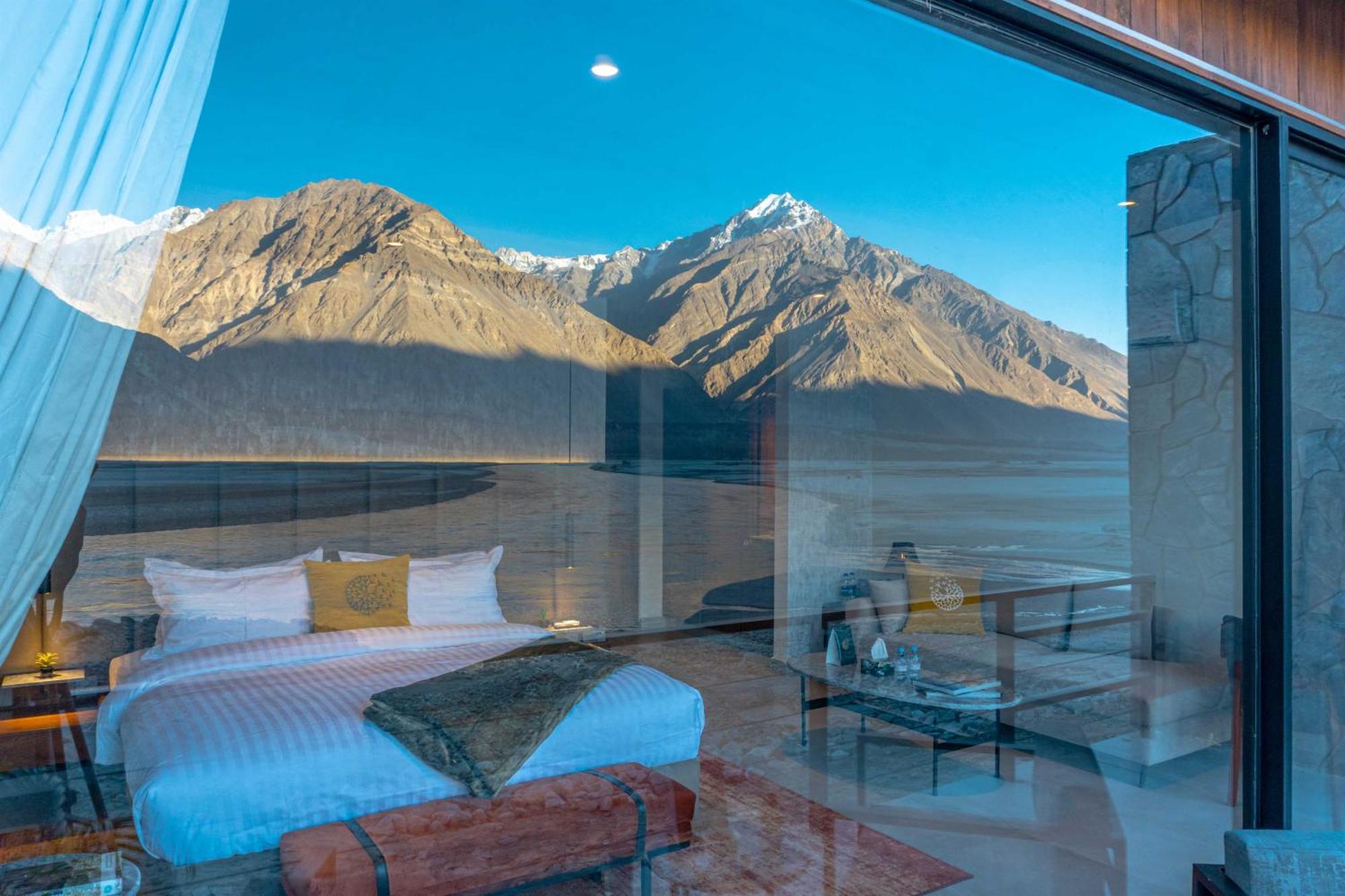 Himmel Skardu By Luxus Hotel Exterior photo
